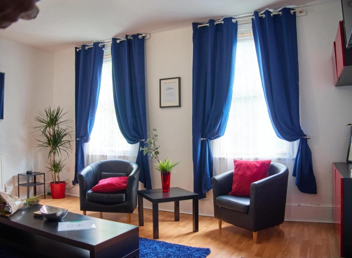 Lovely Large London Apartment Near Stratford Exterior photo